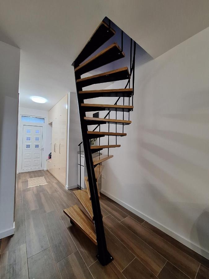 Apartment Sara With Seaview Budva Ngoại thất bức ảnh